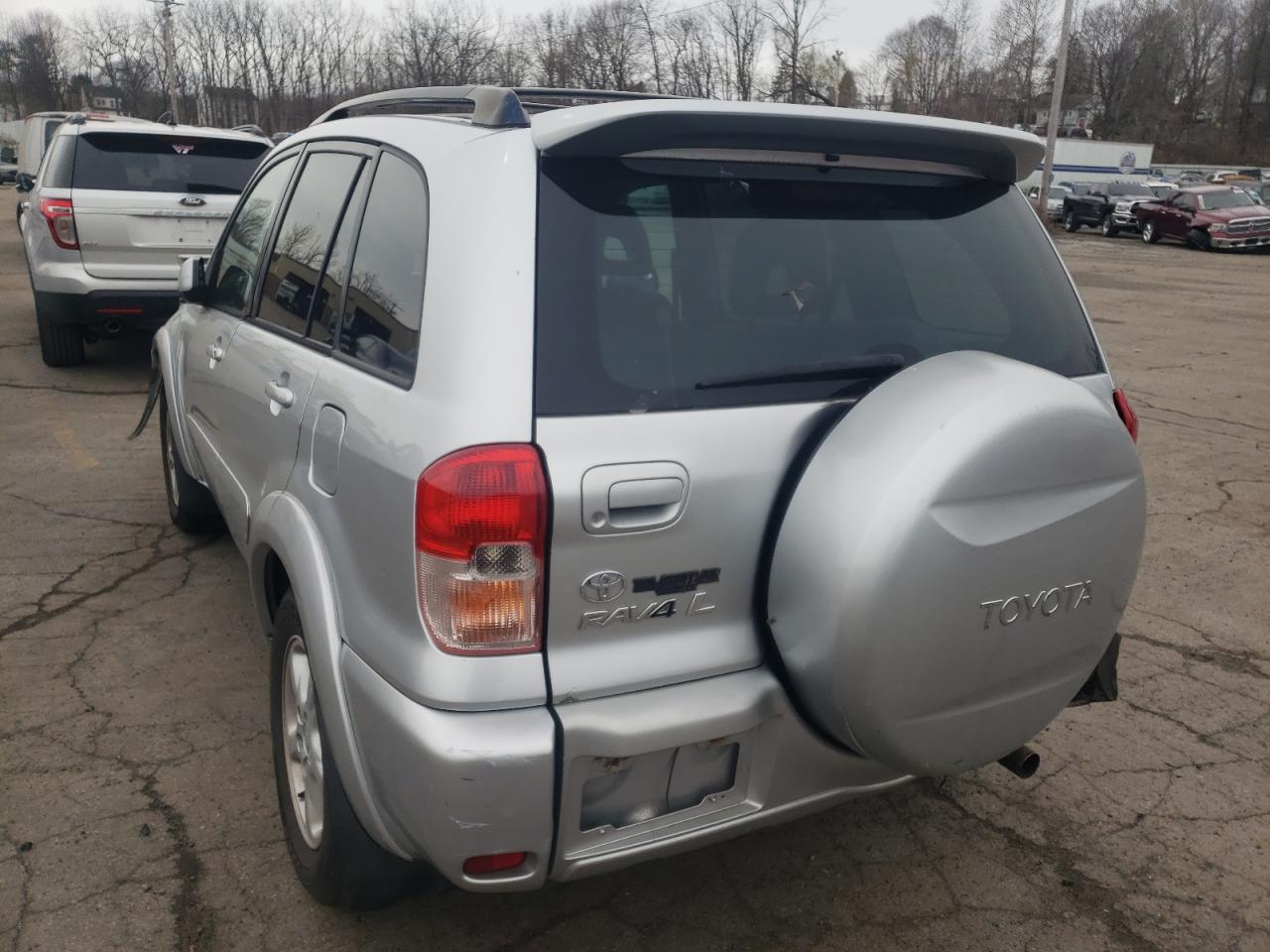 Photo 3 from auction – 2002 TOYOTA RAV4 with VIN JTEHH20V526028617