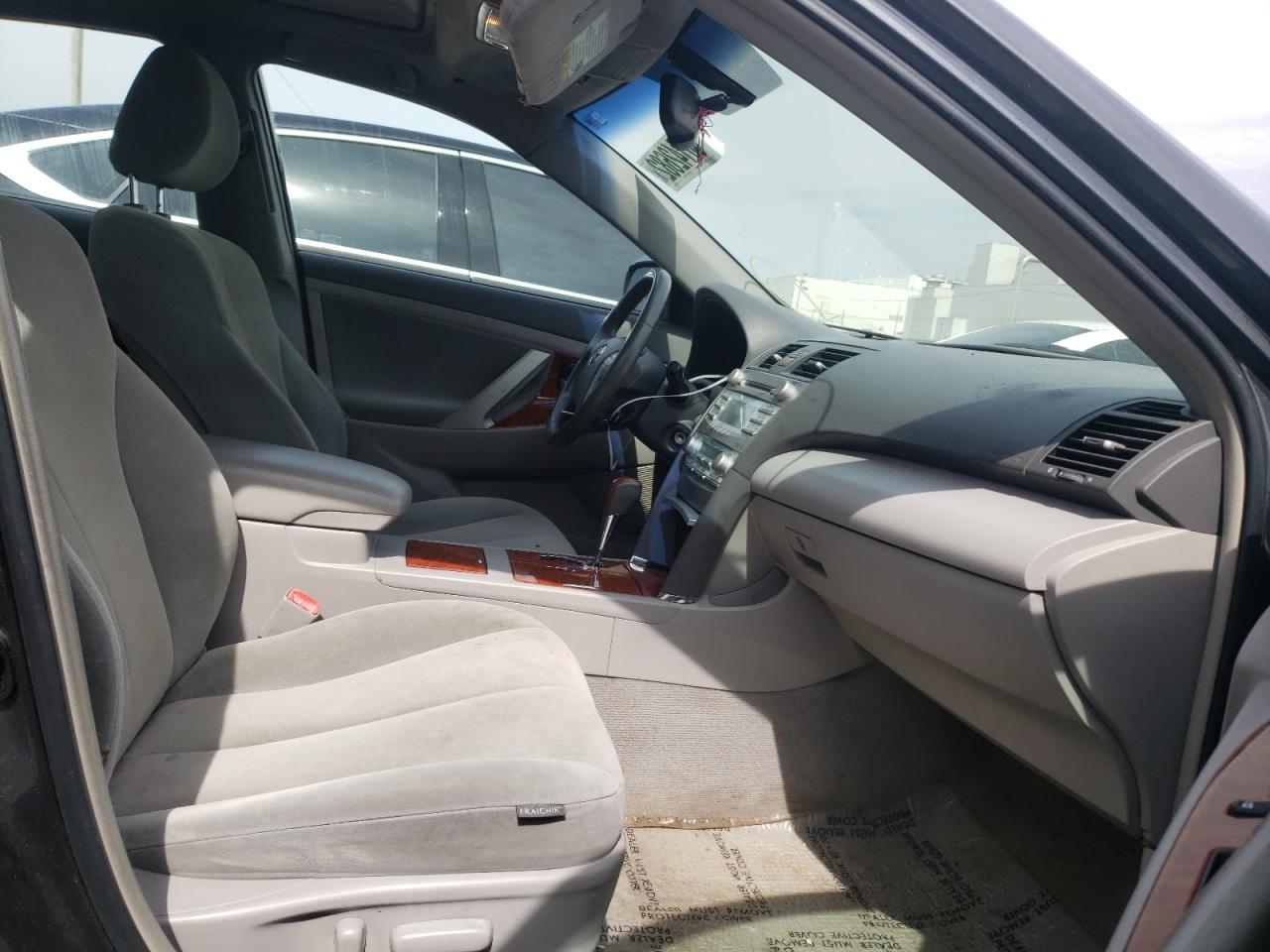 Photo 5 from auction – 2009 TOYOTA CAMRY BASE with VIN 4T4BE46K59R051088