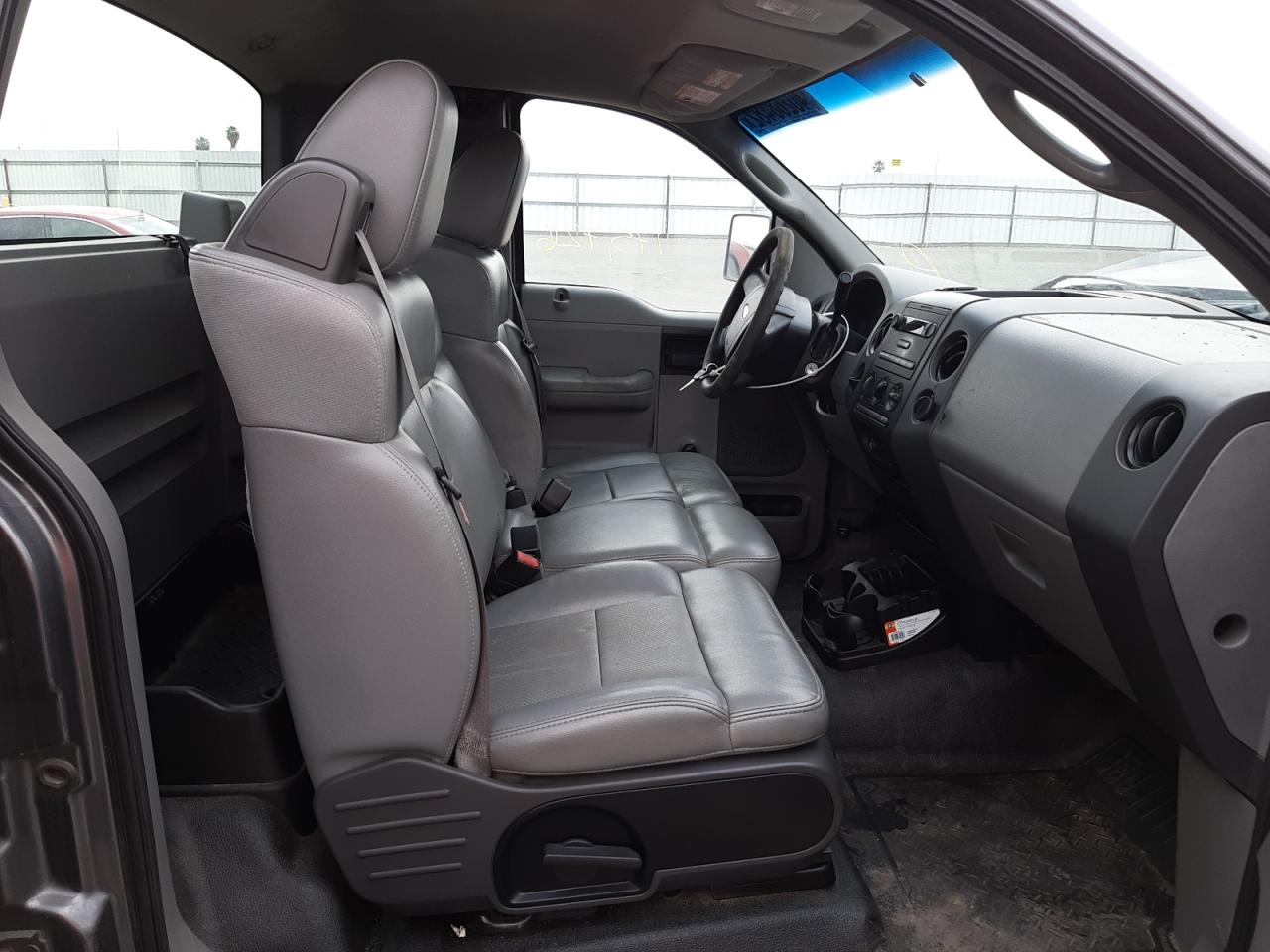 Photo 5 from auction – 2007 FORD F150 with VIN 1FTRF12237NA10609