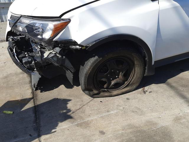 Photo 9 from auction – 2015 TOYOTA RAV4 LE with VIN 2T3ZFREV0FW160320