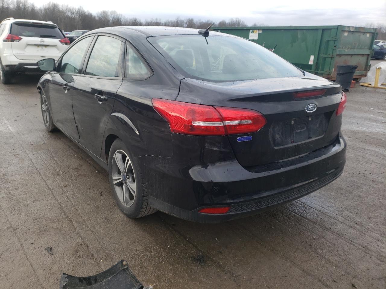 Photo 3 from auction – 2016 FORD FOCUS SE with VIN 1FADP3FE8GL302250