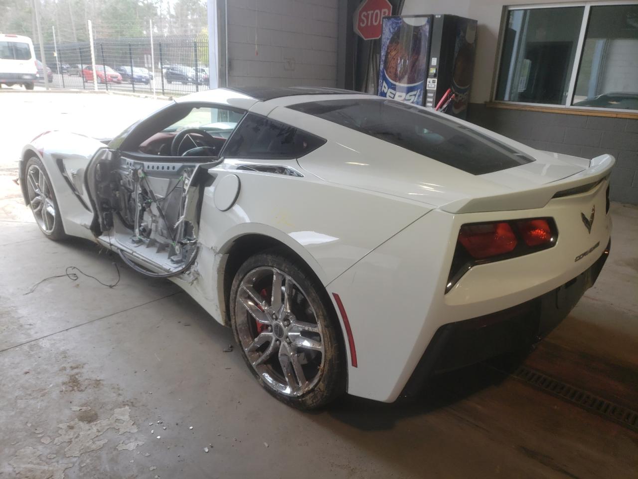 Photo 3 from auction – 2015 CHEVROLET CORVETTE S with VIN 1G1YM2D74F5115036