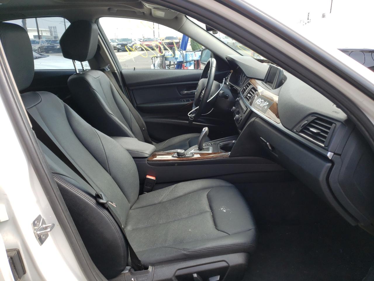 Photo 5 from auction – 2013 BMW 328 I SULE with VIN WBA3C1C52DF442067