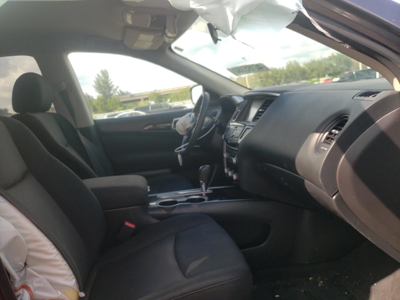 Photo 5 from auction – 2017 NISSAN PATHFINDER with VIN 5N1DR2MN5HC608806