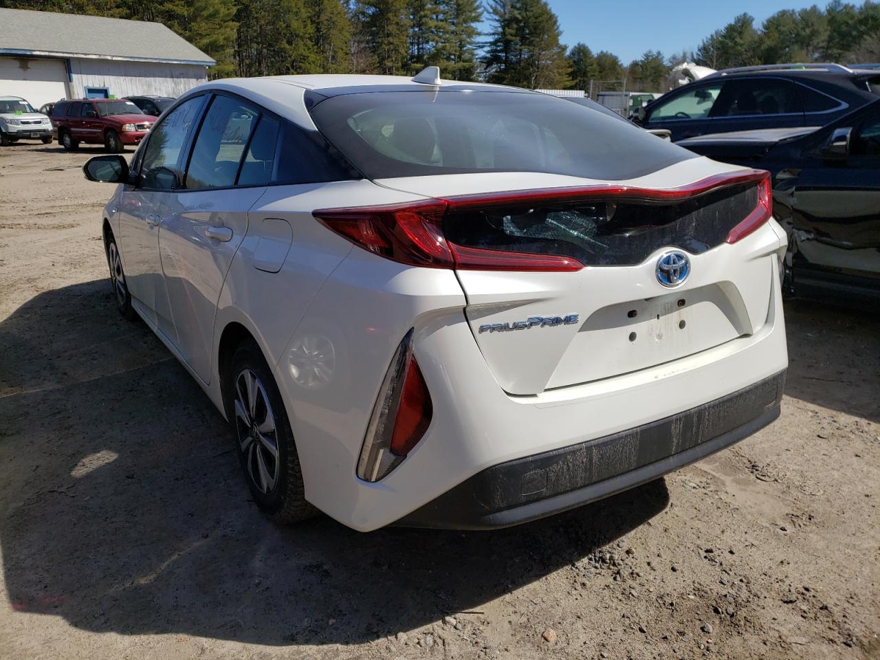 Photo 3 from auction – 2018 TOYOTA PRIUS PRIM with VIN JTDKARFP7J3076023