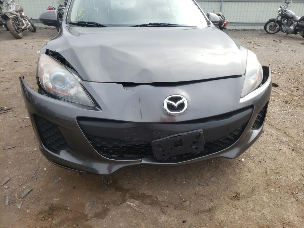Photo 9 from auction – 2013 MAZDA 3 I with VIN JM1BL1MP5D1806865