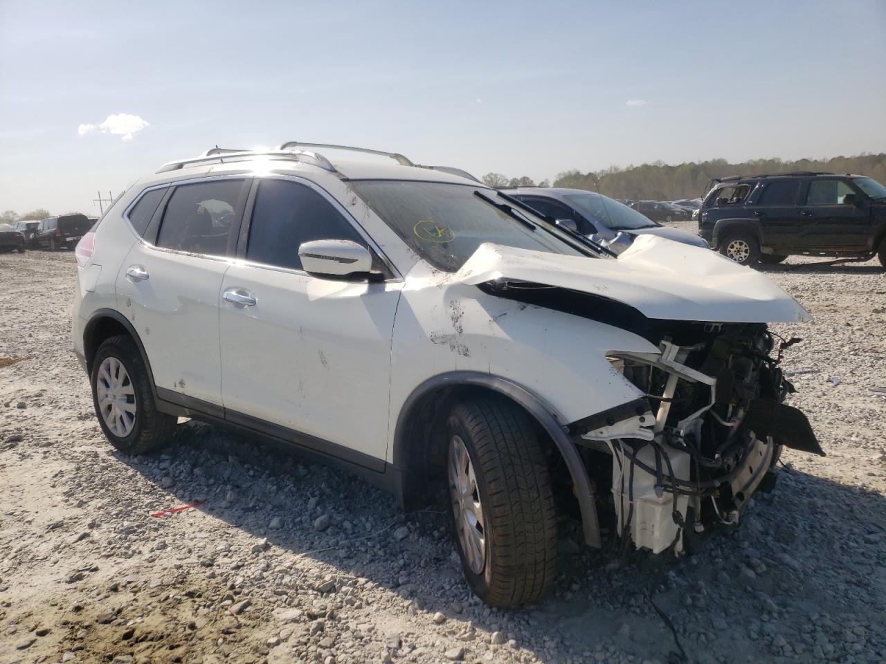 NISSAN ROGUE S 2016 with VIN KNMAT2MT3GP703718 - Photo from auction