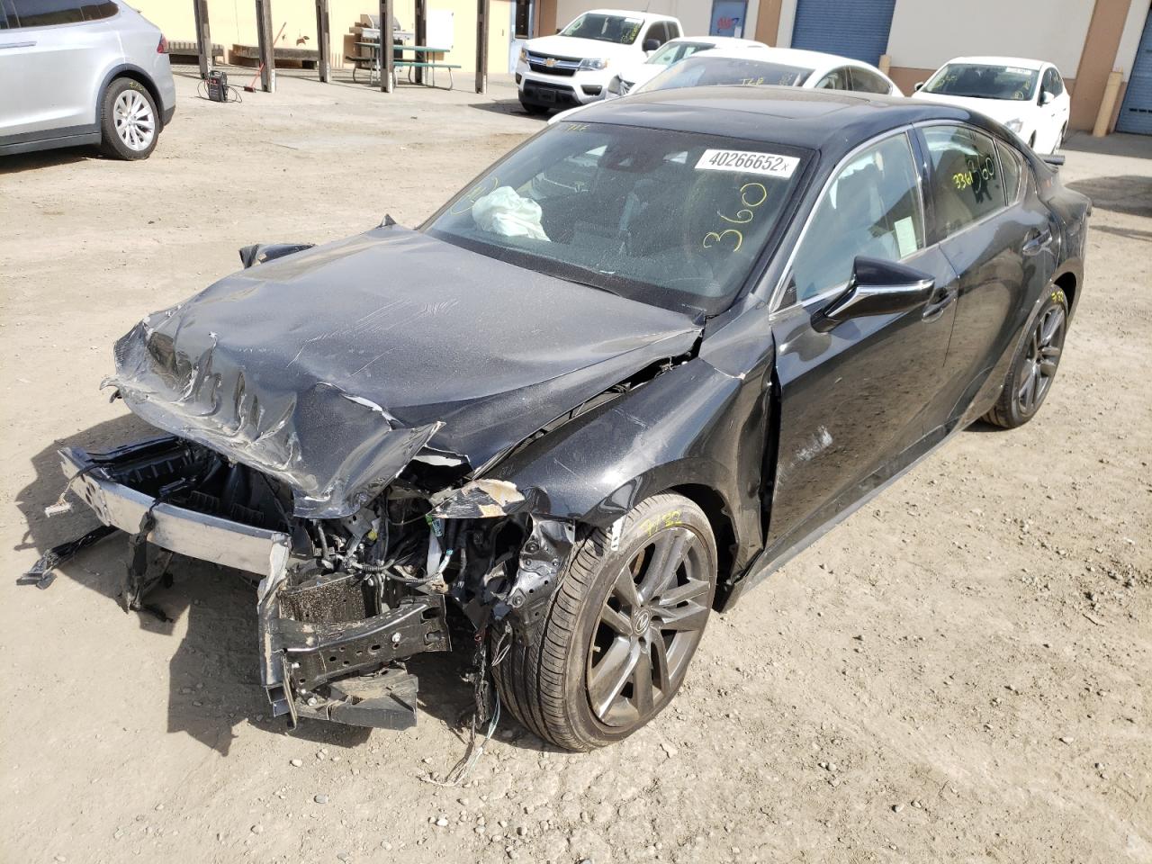 صورة رقم 2 من المزاد - 2021 LEXUS IS 300 مع VIN JTHCA1D27M5112040