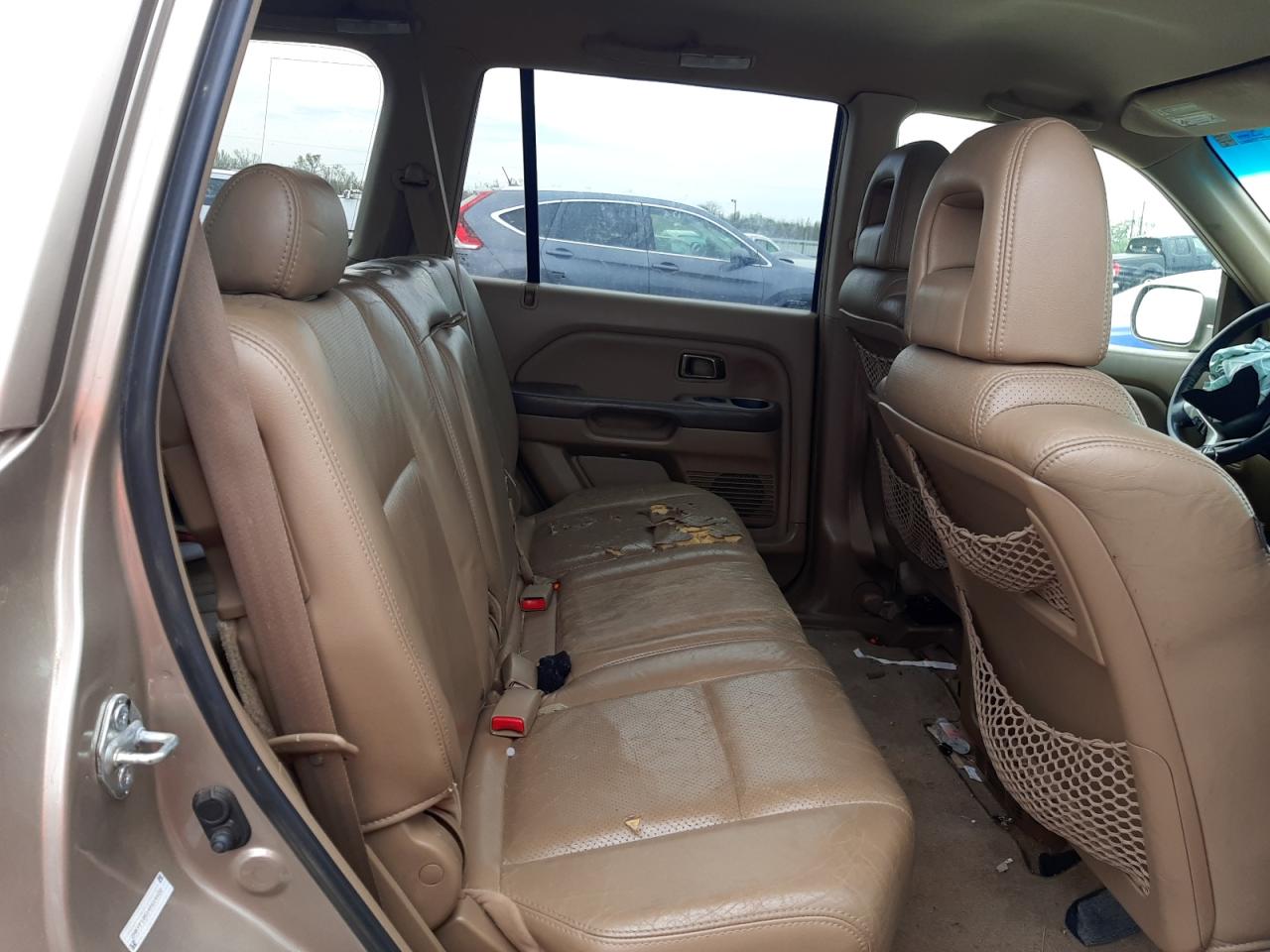 Photo 6 from auction – 2004 HONDA PILOT EXL with VIN 2HKYF18514H614622