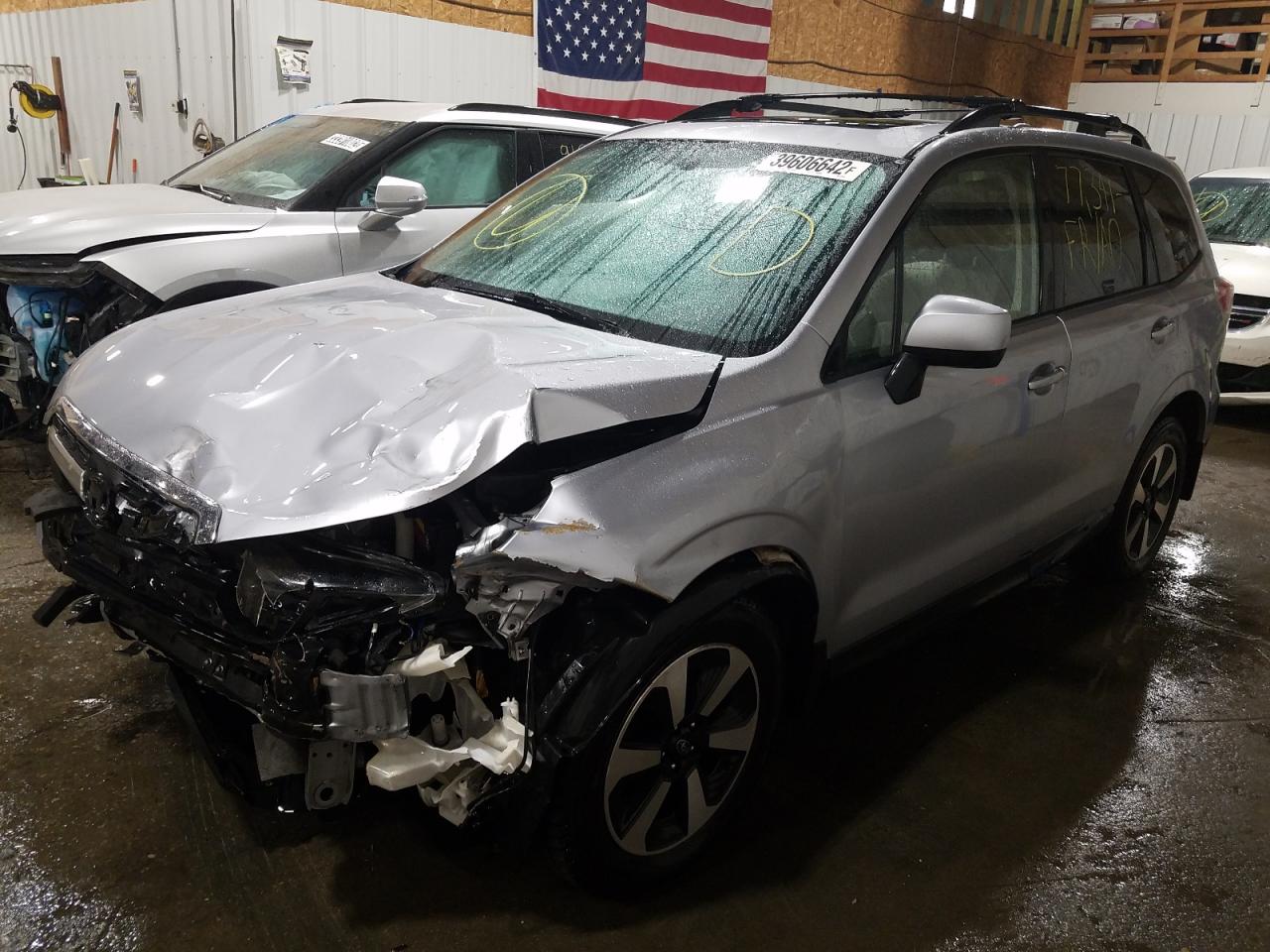 Photo 2 from auction – 2017 SUBARU FORESTER 2 with VIN JF2SJAEC2HH472424