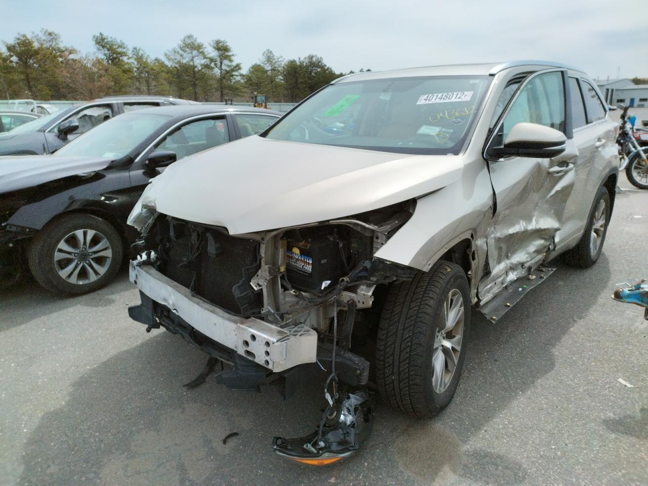 Photo 9 from auction – 2014 TOYOTA HIGHLANDER with VIN 5TDJKRFH7ES043612