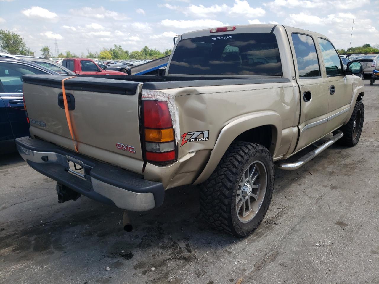 Photo 4 from auction – 2005 GMC NEW SIERRA with VIN 2GTEK13T851395293