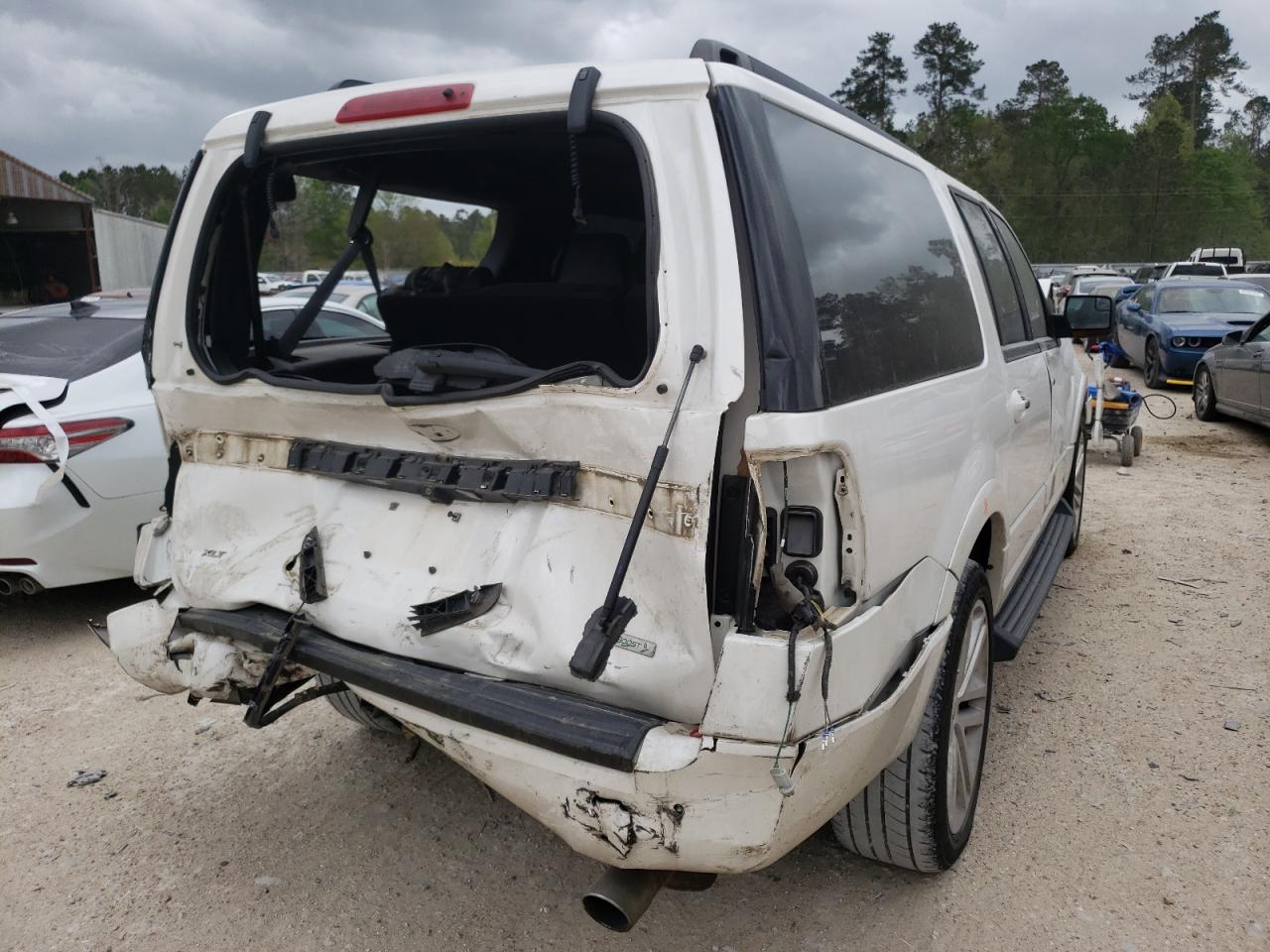 Photo 4 from auction – 2015 FORD EXPEDITION with VIN 1FMJK1HT9FEF15475