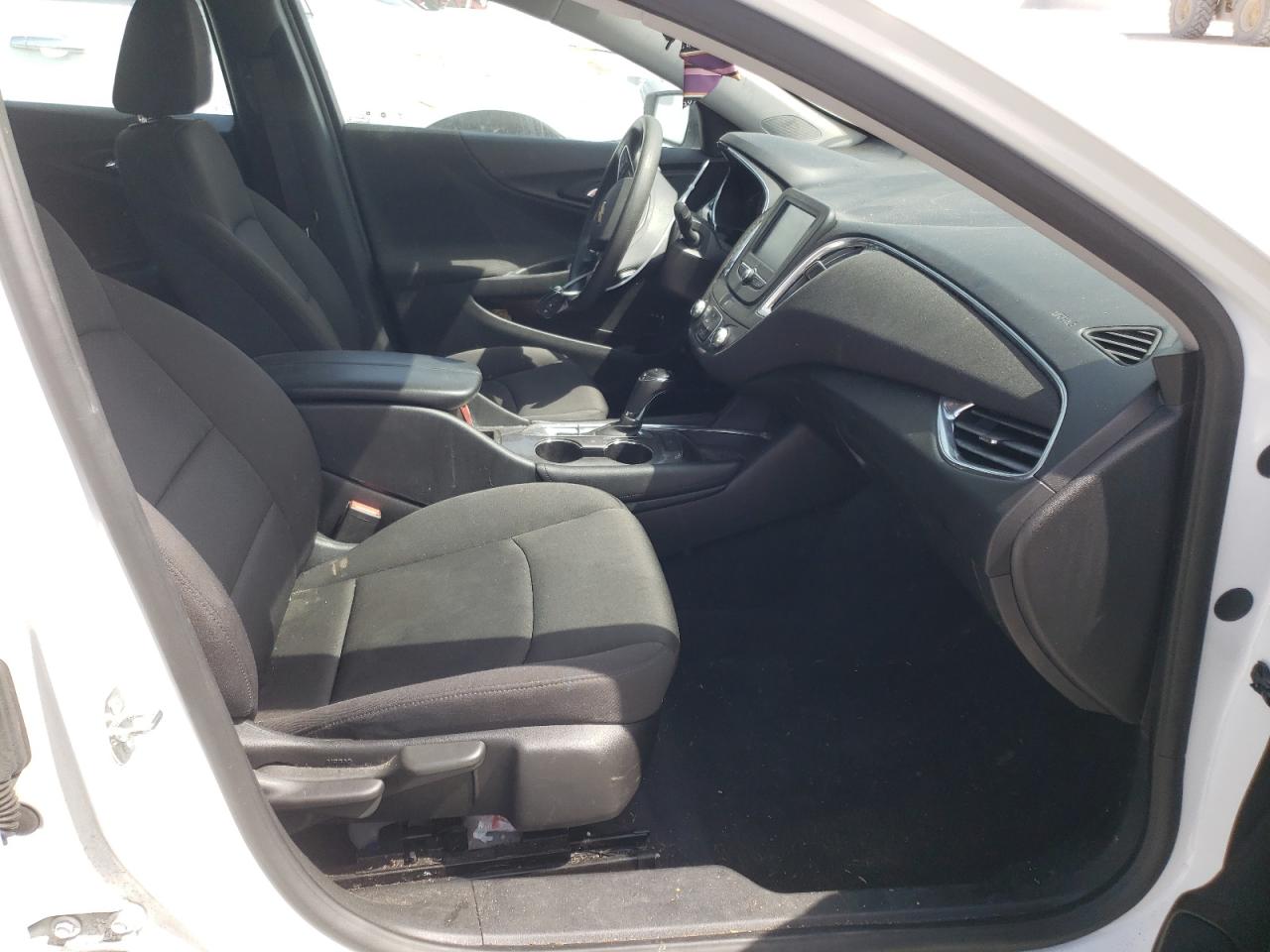 Photo 5 from auction – 2018 CHEVROLET MALIBU LT with VIN 1G1ZD5ST4JF263311