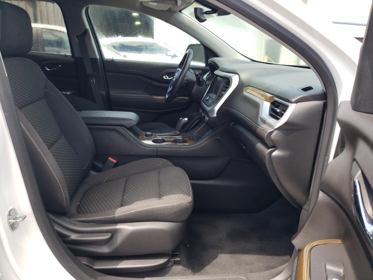 Photo 5 from auction – 2019 GMC ACADIA SLE with VIN 1GKKNSLA4KZ223509