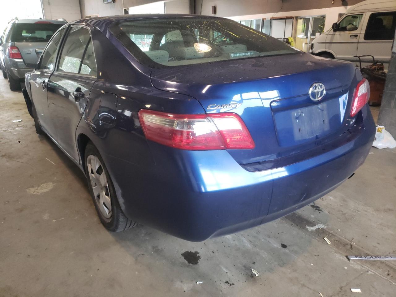 Photo 3 from auction – 2007 TOYOTA CAMRY with VIN 4T1BE46K87U070161
