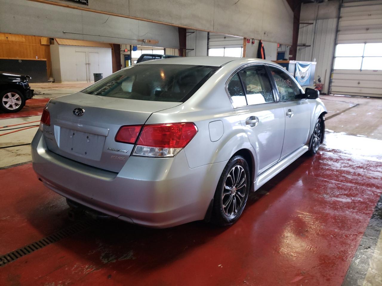 Photo 4 from auction – 2013 SUBARU LEGACY 2.5 with VIN 4S3BMBA61D3020712
