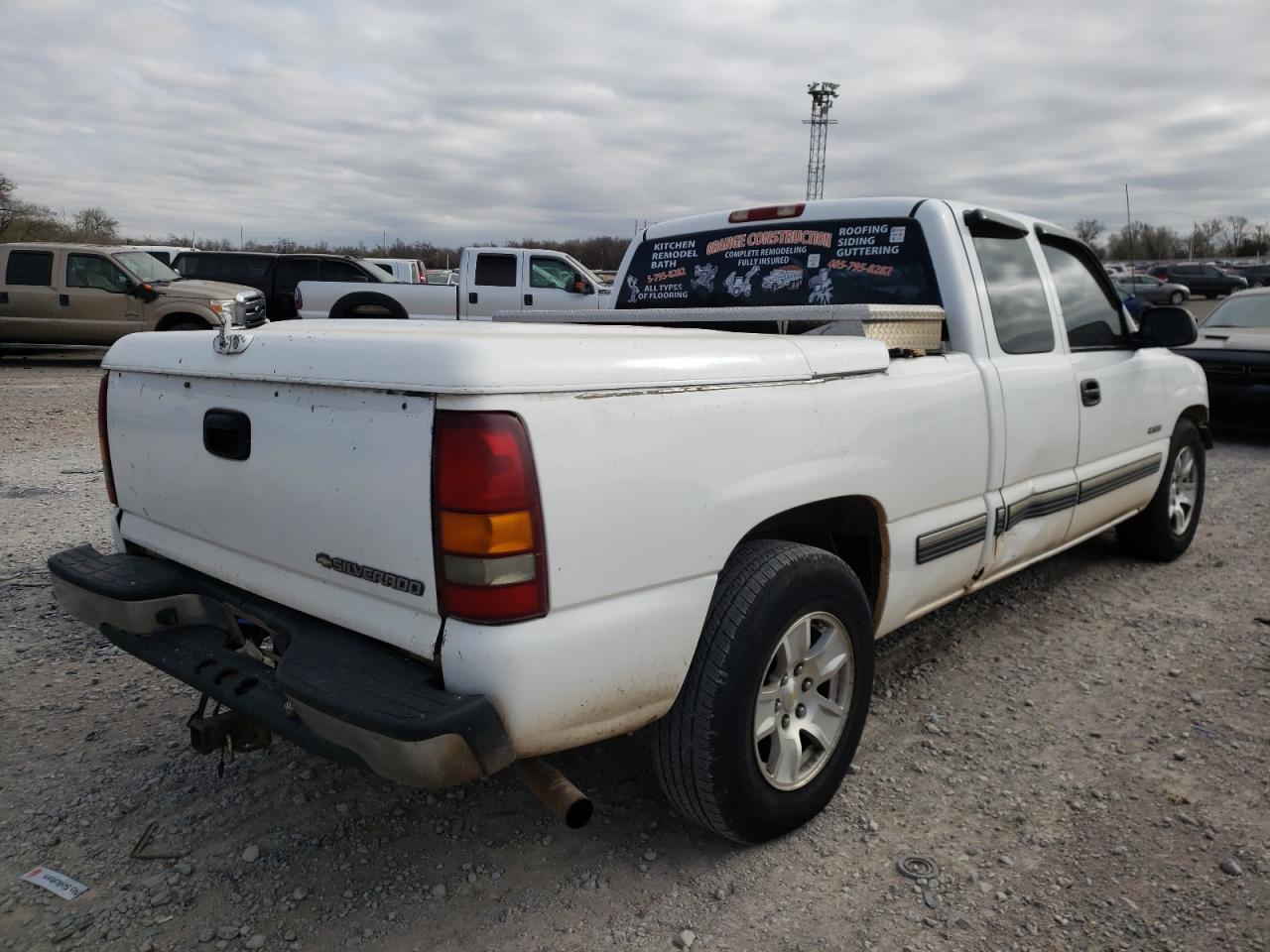 Photo 4 from auction – 2000 CHEVROLET SILVERADO with VIN 2GCEC19T6Y1272505