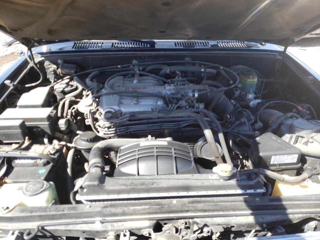 Photo 7 from auction – 1995 TOYOTA 4RUNNER VN with VIN JT3VN39W1S0170486