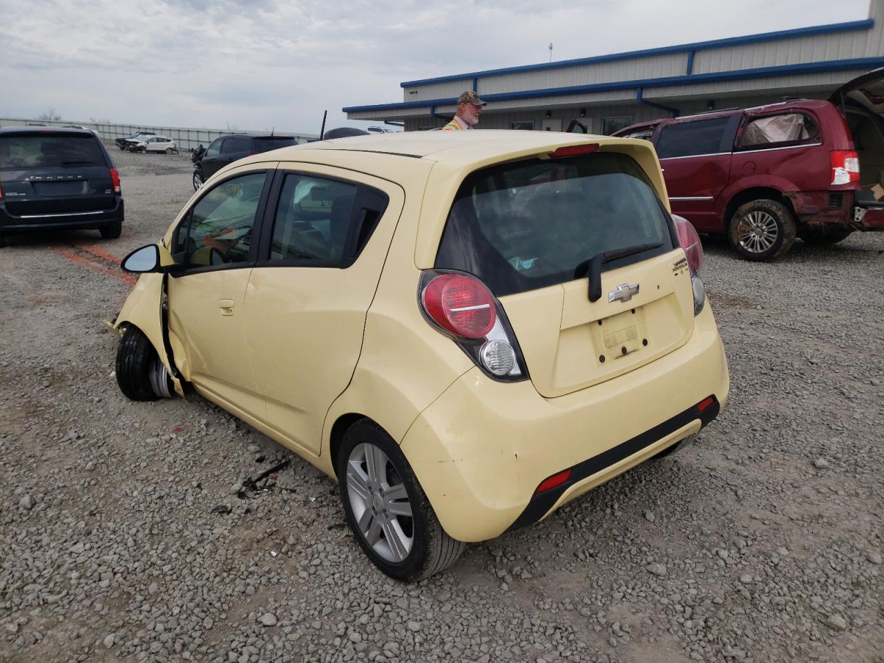 Photo 3 from auction – 2015 CHEVROLET SPARK 1LT with VIN KL8CD6S90FC716834