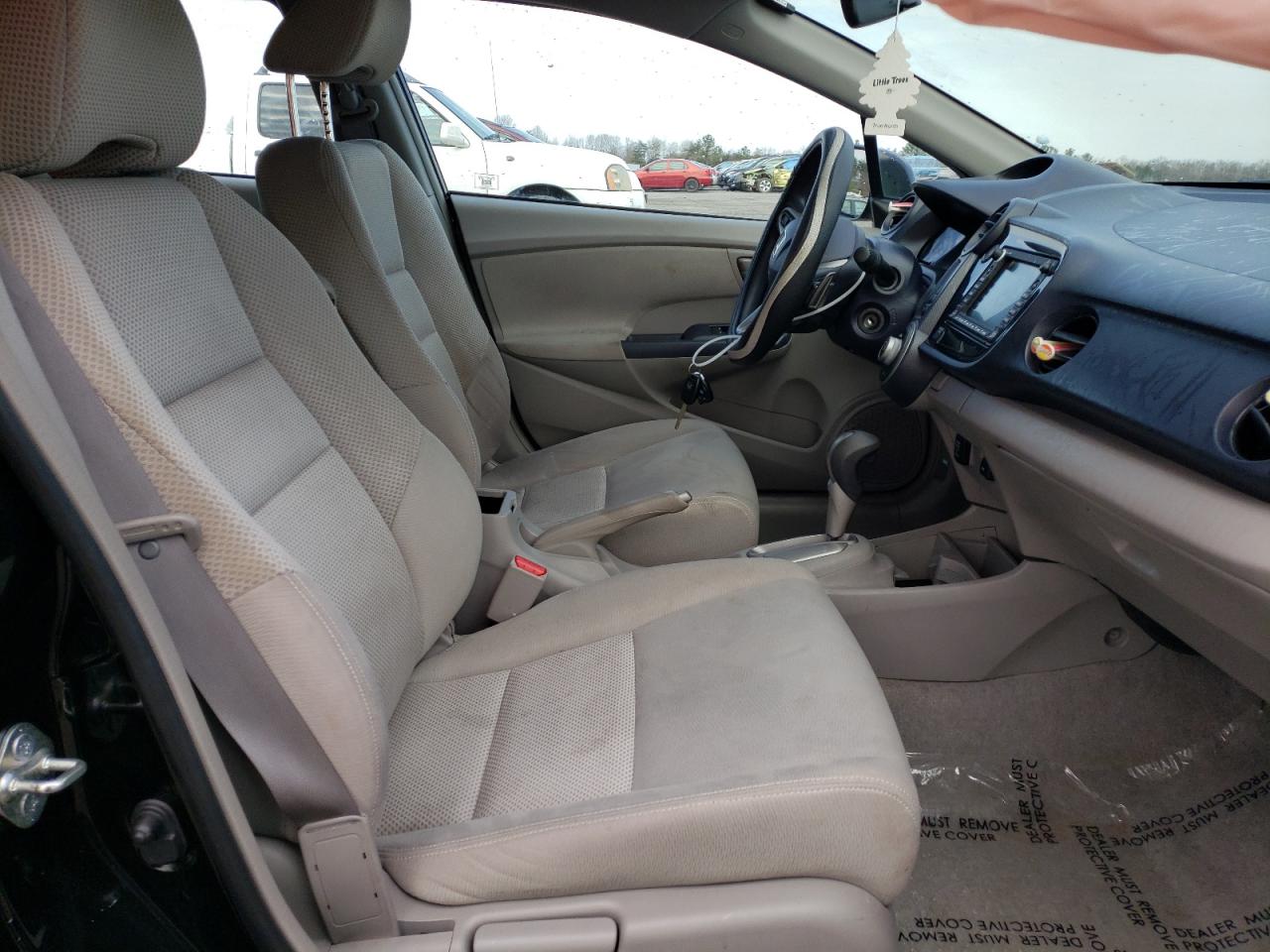 Photo 5 from auction – 2010 HONDA INSIGHT EX with VIN JHMZE2H76AS002071