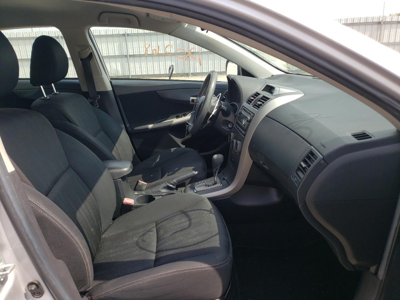 Photo 5 from auction – 2012 TOYOTA COROLLA BA with VIN 2T1BU4EE1CC787401