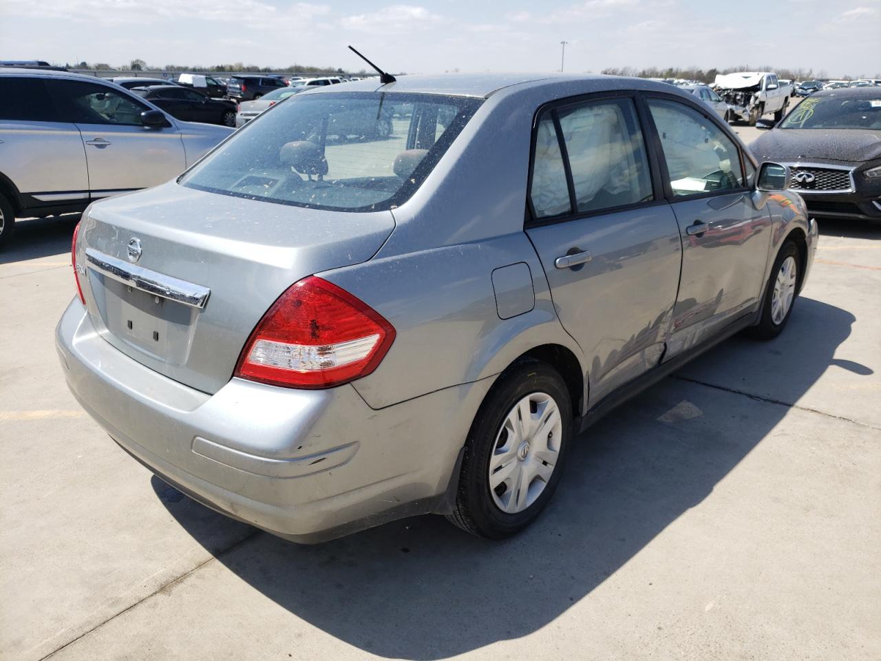 Photo 4 from auction – 2011 NISSAN VERSA S with VIN 3N1BC1AP2BL420983