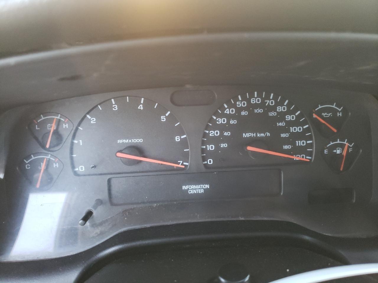 Photo 8 from auction – 2002 DODGE DAKOTA QUA with VIN 1B7HL48N22S604240