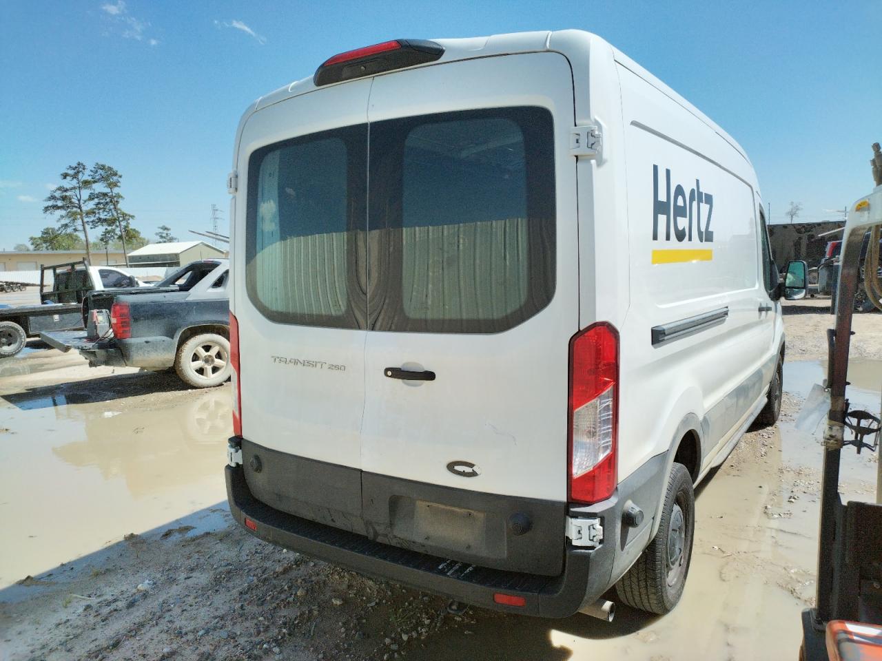 Photo 4 from auction – 2020 FORD TRANSIT T- with VIN 1FTBR1C87LKA06859
