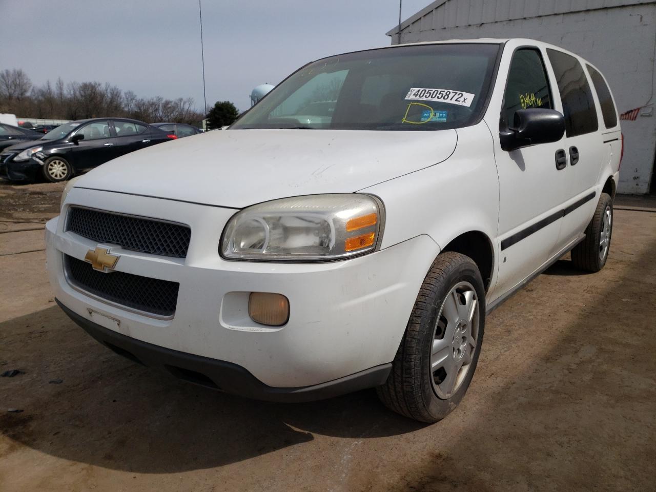 Photo 2 from auction – 2007 CHEVROLET UPLANDER I with VIN 1GBDV131X7D137998