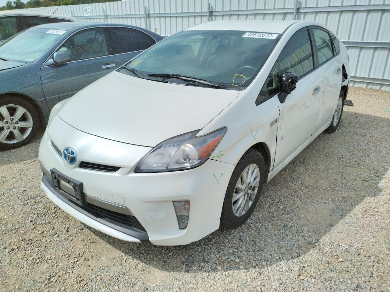 Photo 2 from auction – 2013 TOYOTA PRIUS PLUG with VIN JTDKN3DP8D3039930