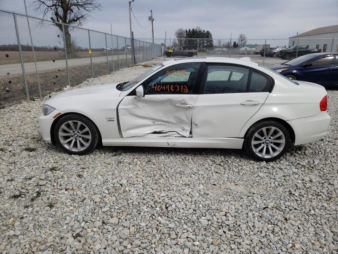 Photo 9 from auction – 2011 BMW 328 XI SUL with VIN WBAPK5C56BF127488