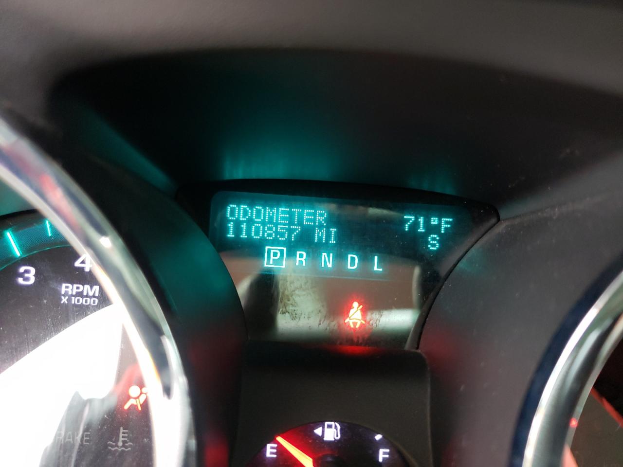 Photo 8 from auction – 2010 CHEVROLET TRAVERSE L with VIN 1GNLRFED2AS126620