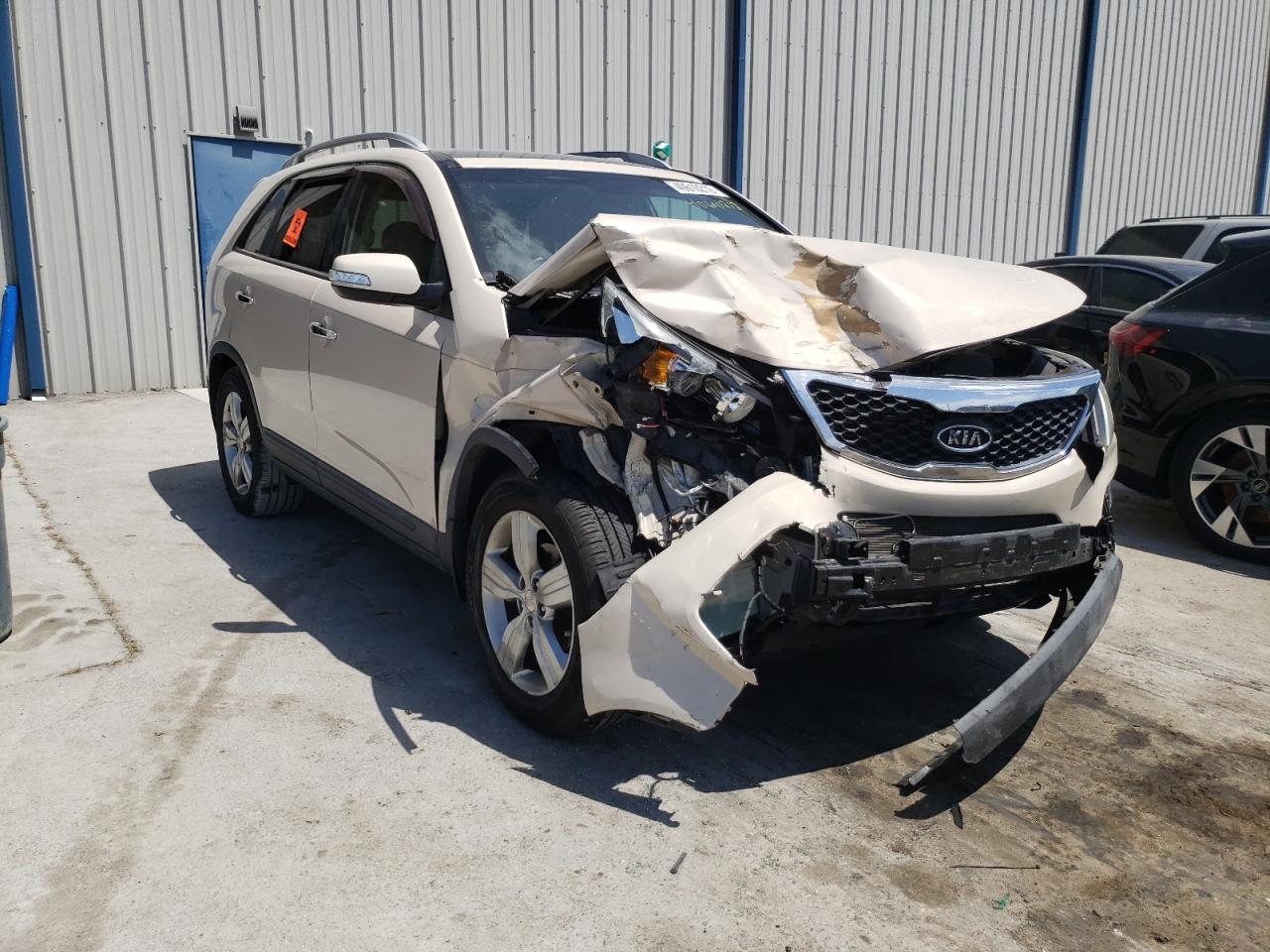Photo 1 from auction – 2012 KIA SORENTO EX with VIN 5XYKU4A27CG191127