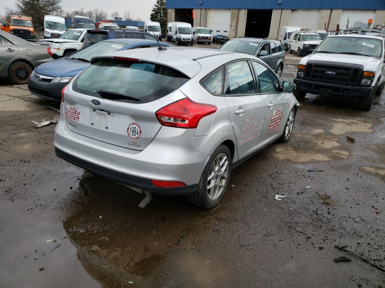 Photo 4 from auction – 2015 FORD FOCUS SE with VIN 1FADP3K23FL218363