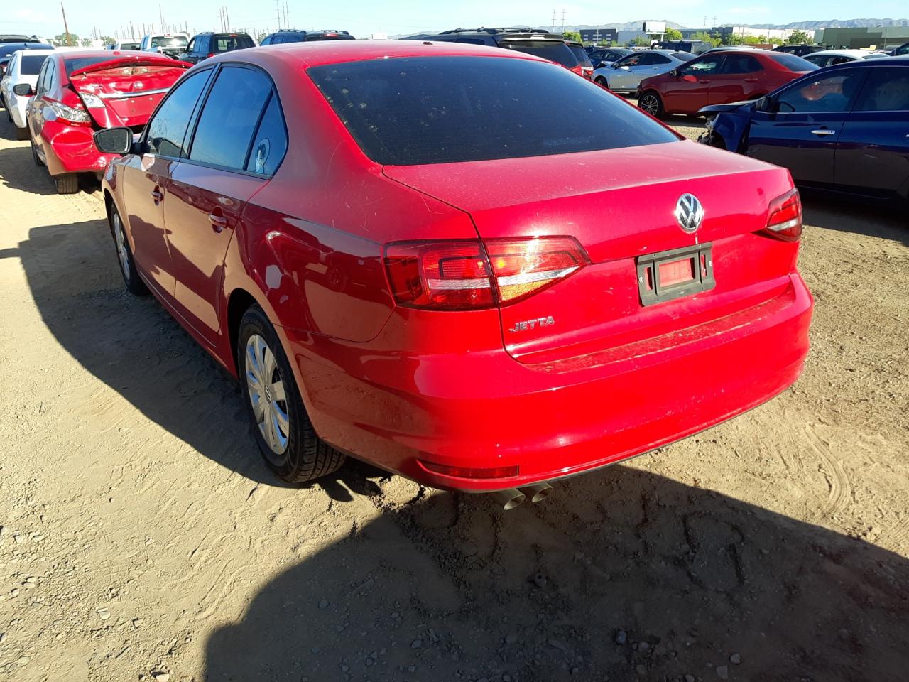 Photo 3 from auction – 2015 VOLKSWAGEN JETTA BASE with VIN 3VW2K7AJ3FM426271