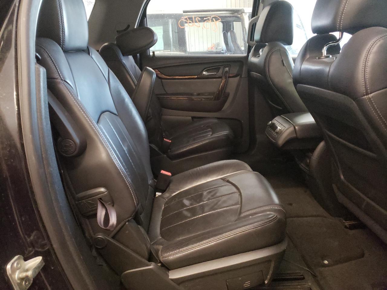 Photo 6 from auction – 2013 GMC ACADIA DEN with VIN 1GKKVTKD7DJ183137