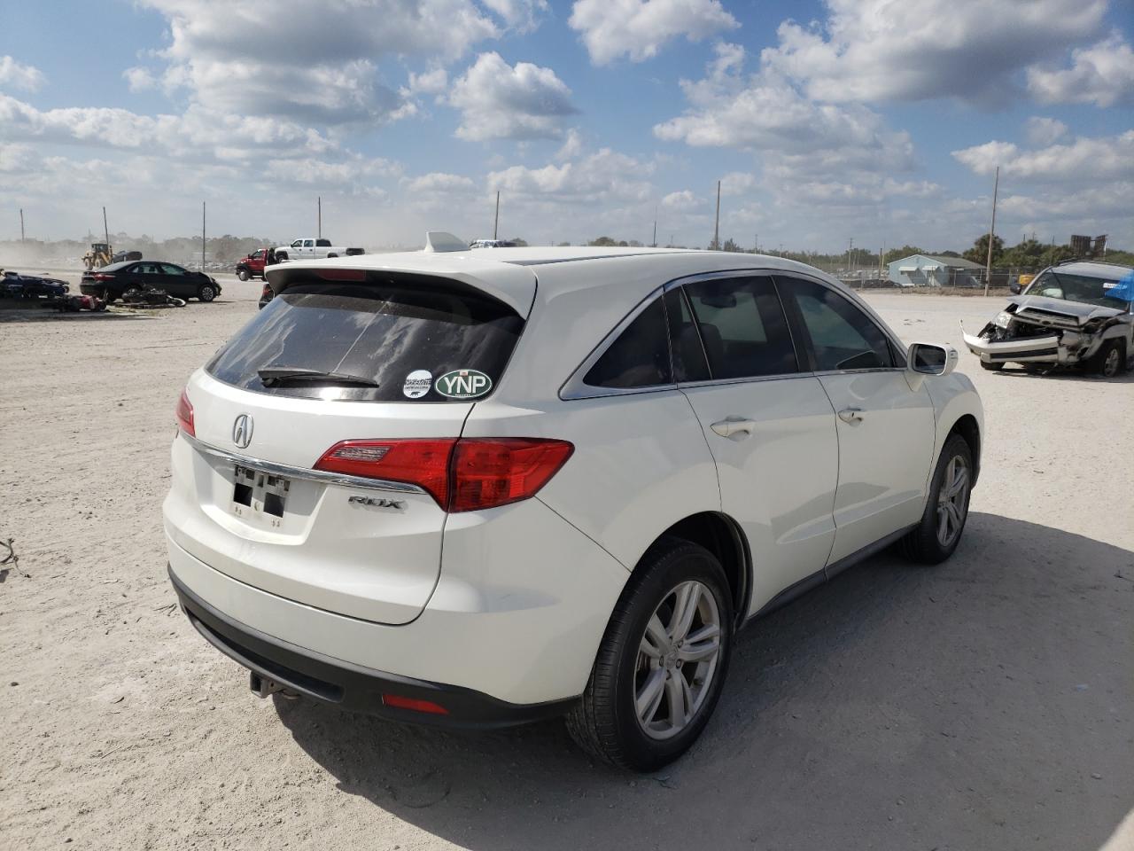 Photo 4 from auction – 2014 ACURA RDX with VIN 5J8TB3H37EL002942
