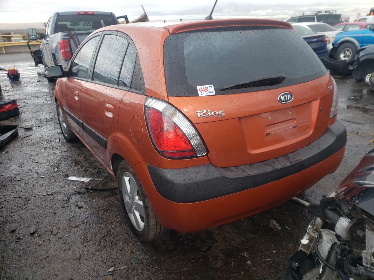 Photo 3 from auction – 2007 KIA RIO S with VIN KNADE163176233075