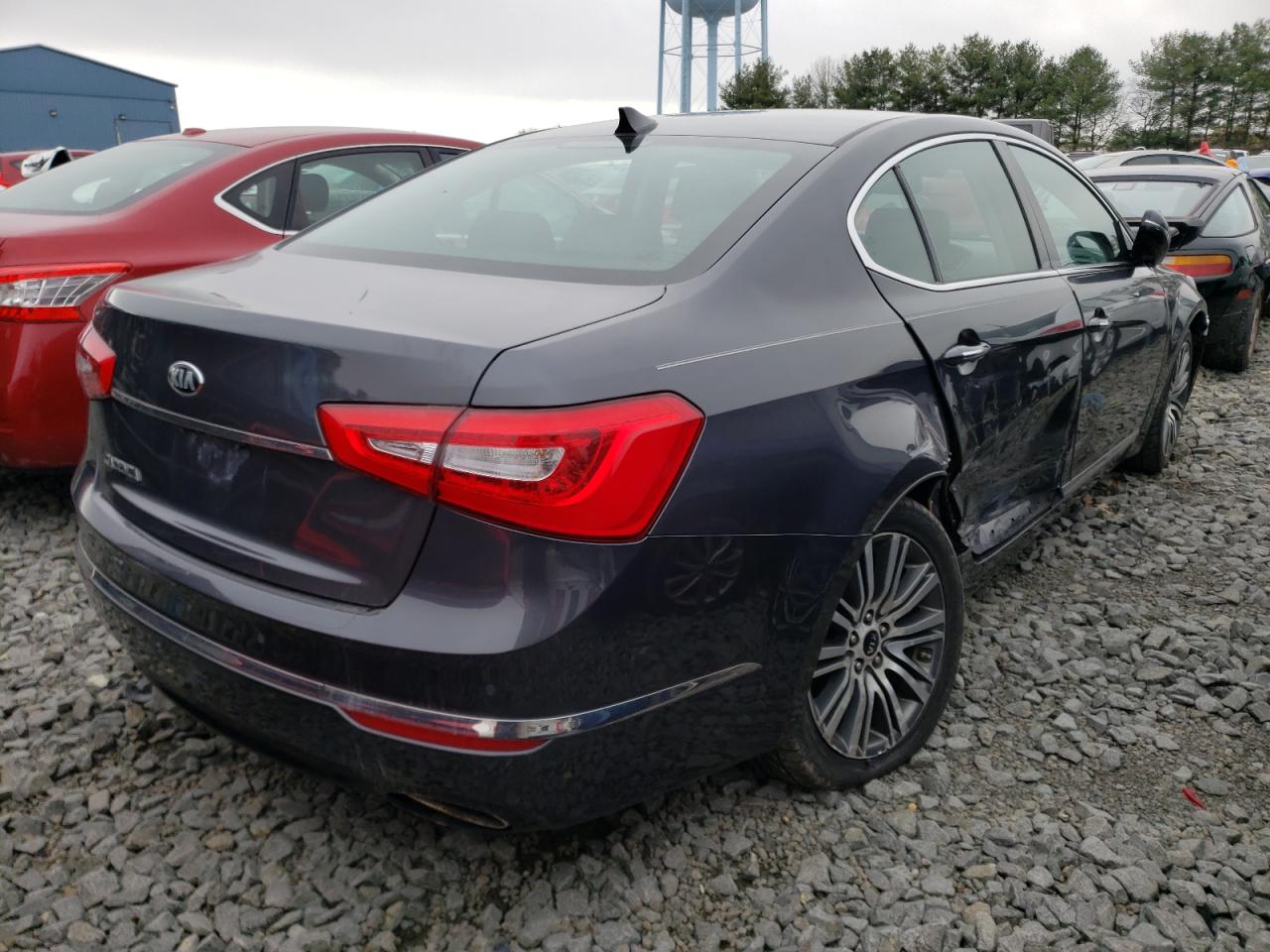 Photo 4 from auction – 2014 KIA CADENZA PR with VIN KNALN4D77E5131902