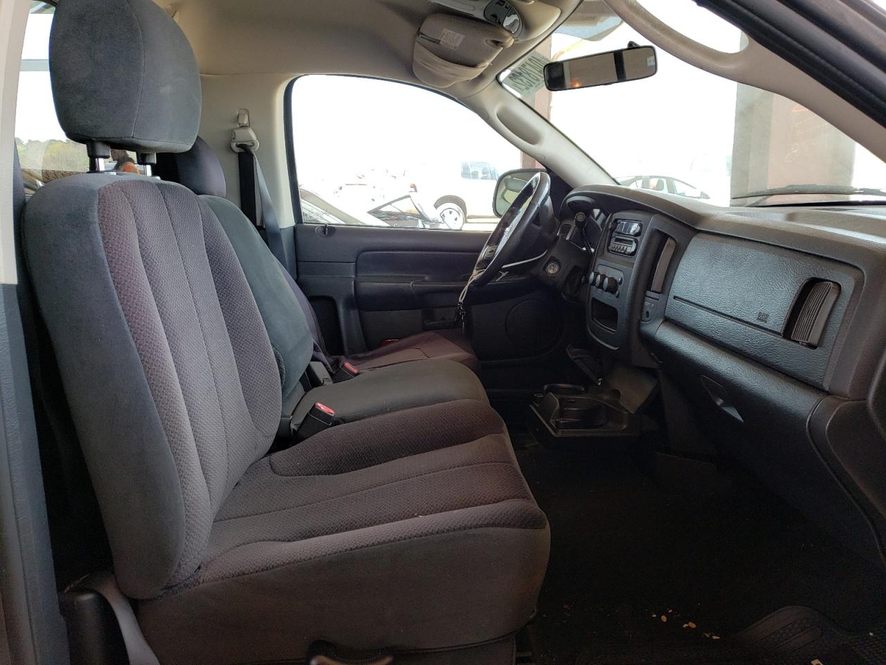 Photo 5 from auction – 2005 DODGE RAM 1500 S with VIN 1D7HA16D85J624751