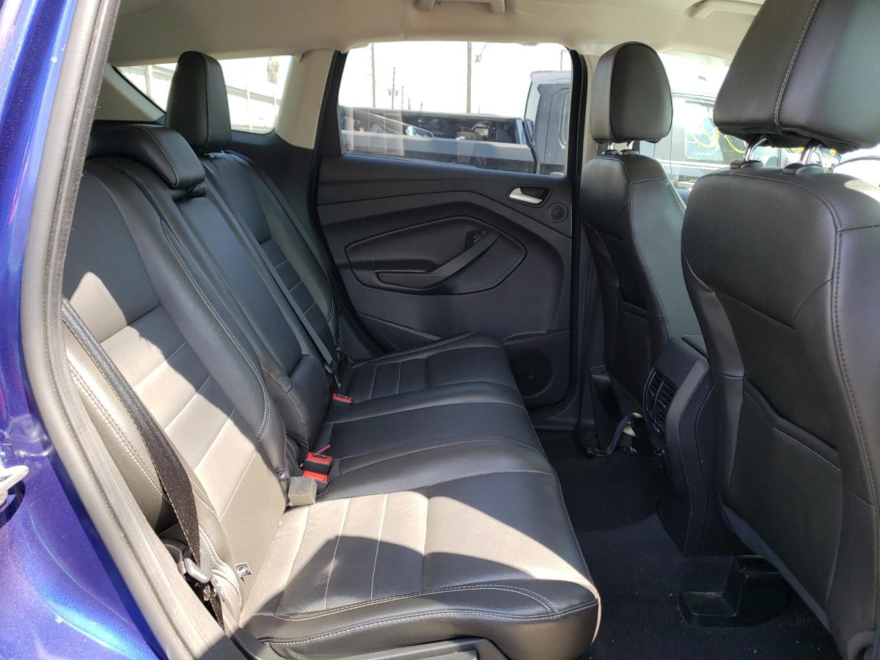 Photo 6 from auction – 2015 FORD ESCAPE TIT with VIN 1FMCU9J96FUC62900