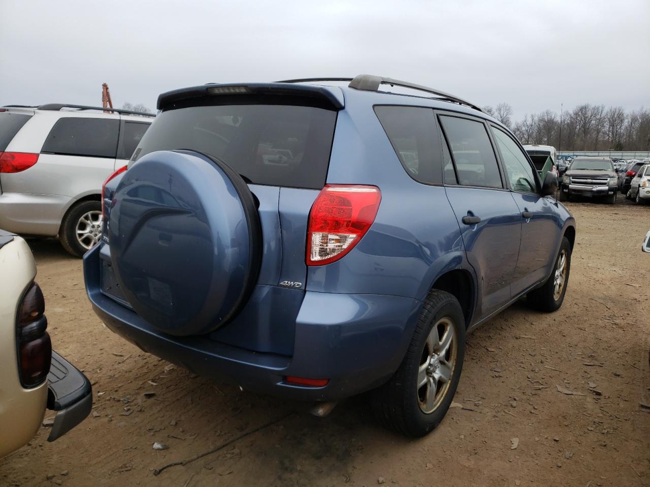 Photo 4 from auction – 2007 TOYOTA RAV4 with VIN JTMBK33VX76015849