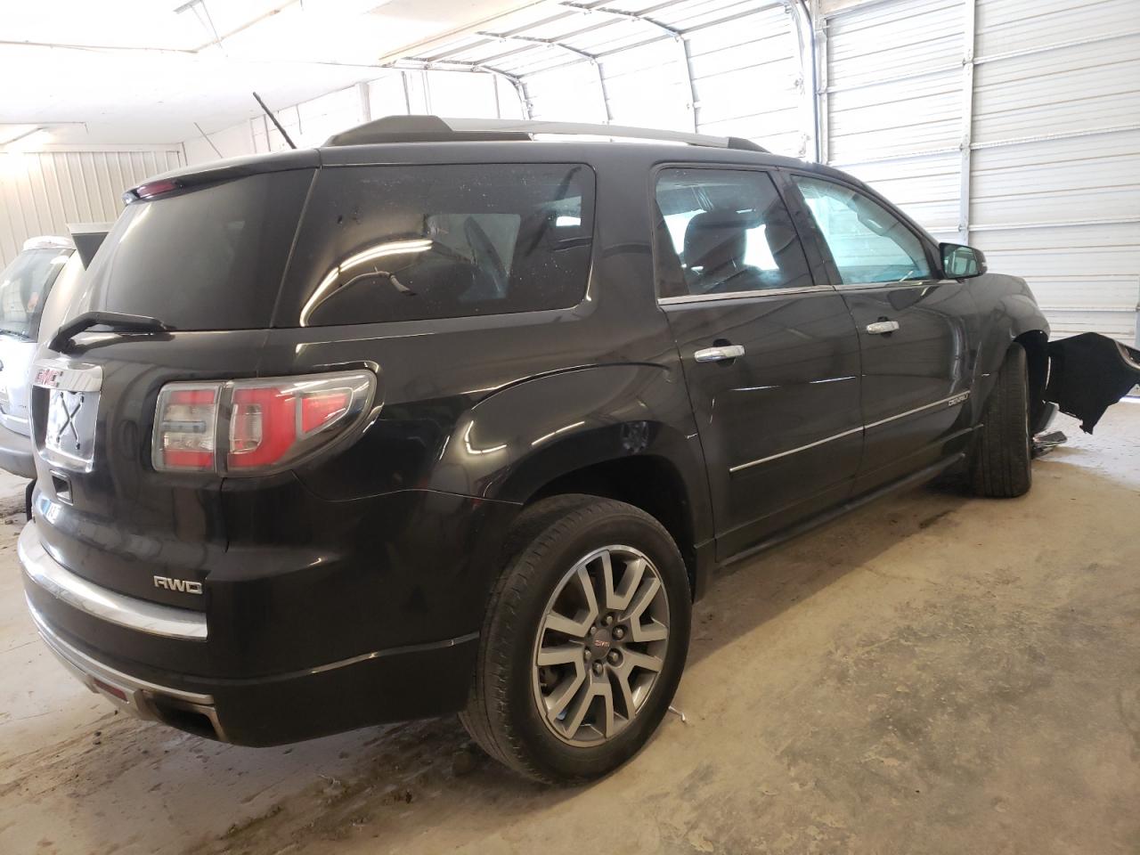 Photo 4 from auction – 2013 GMC ACADIA DEN with VIN 1GKKVTKD7DJ183137