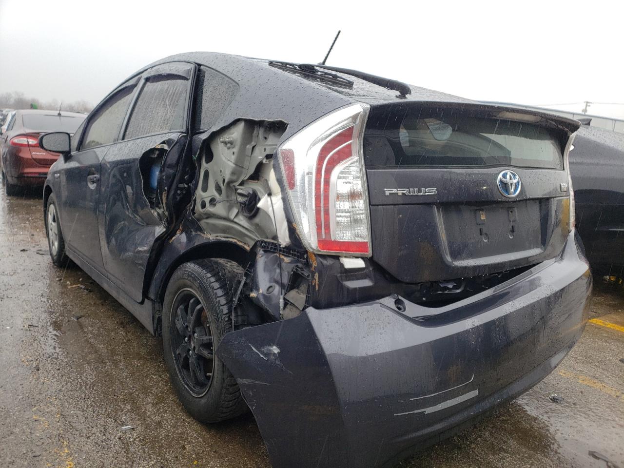 Photo 3 from auction – 2013 TOYOTA PRIUS with VIN JTDKN3DU5D1655439