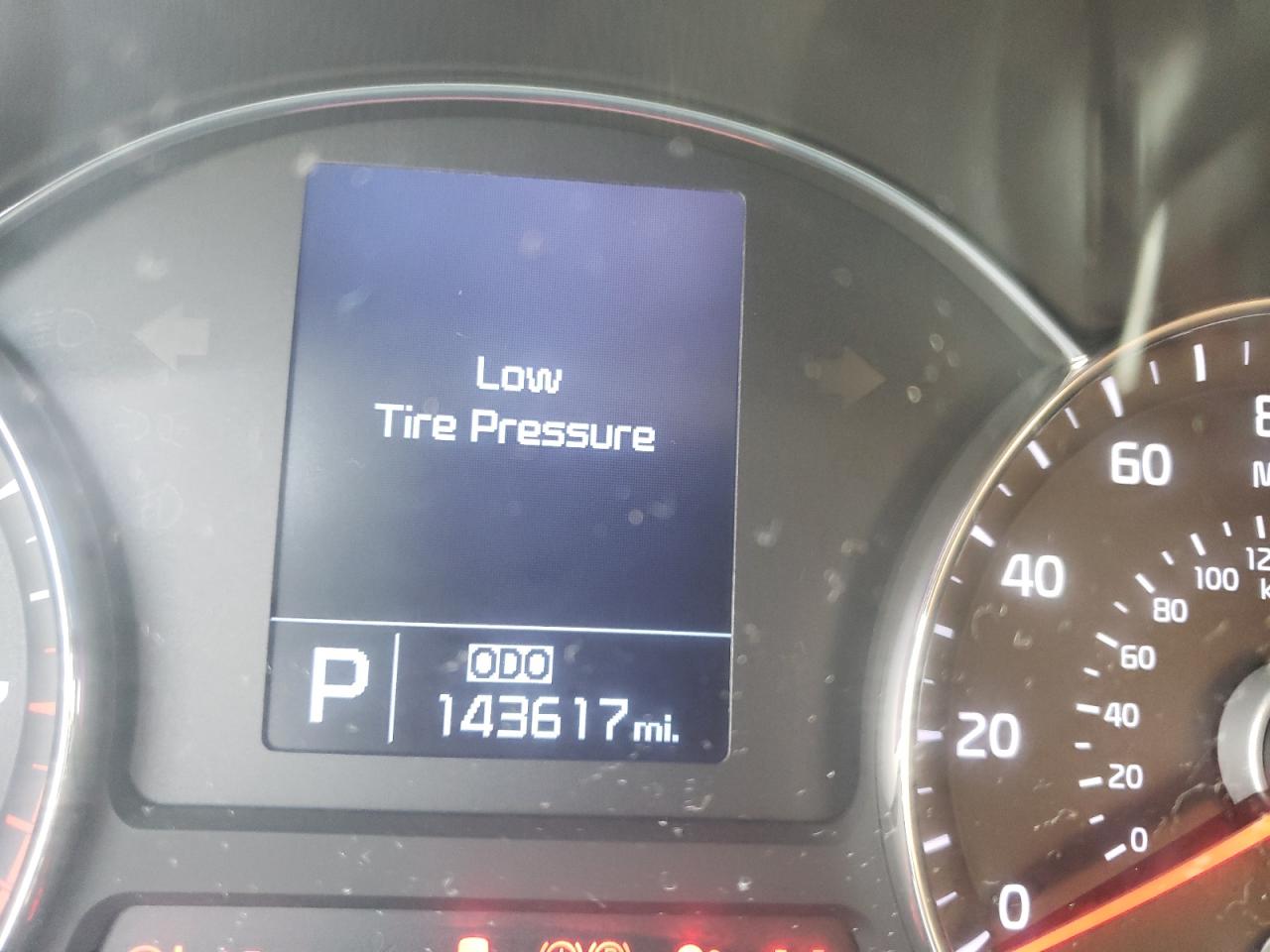 Photo 8 from auction – 2014 KIA FORTE EX with VIN KNAFX4A89E5070931