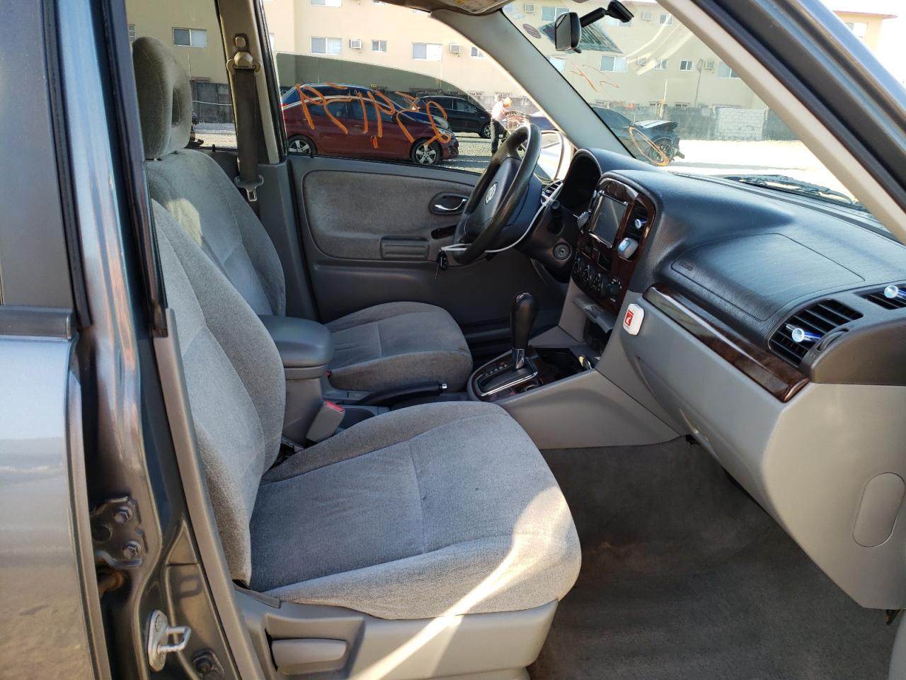 Photo 5 from auction – 2006 SUZUKI XL7 with VIN JS3TX92V964105452