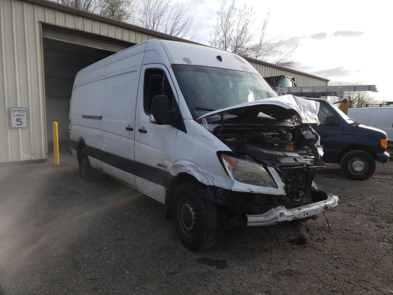 DODGE SPRINTER 2 2007 with VIN WD0PE845775205159 - Photo from auction