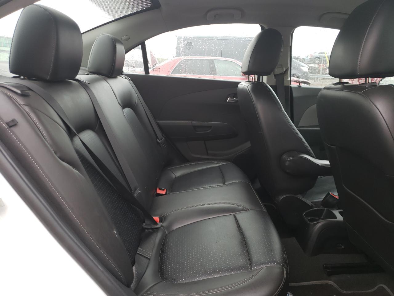 Photo 6 from auction – 2015 CHEVROLET SONIC LTZ with VIN 1G1JE5SB3F4118555