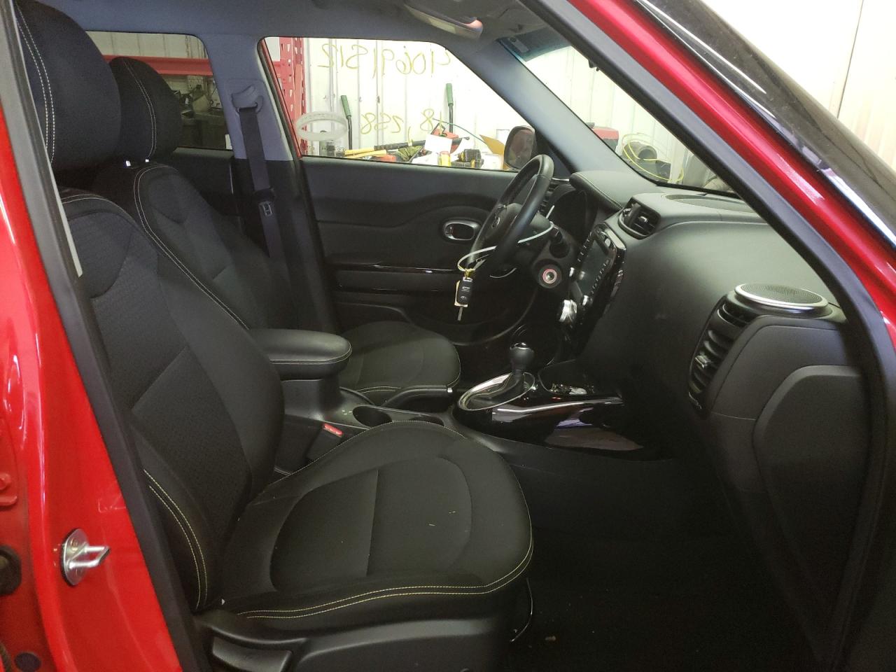 Photo 5 from auction – 2016 KIA SOUL + with VIN KNDJP3A57G7861107